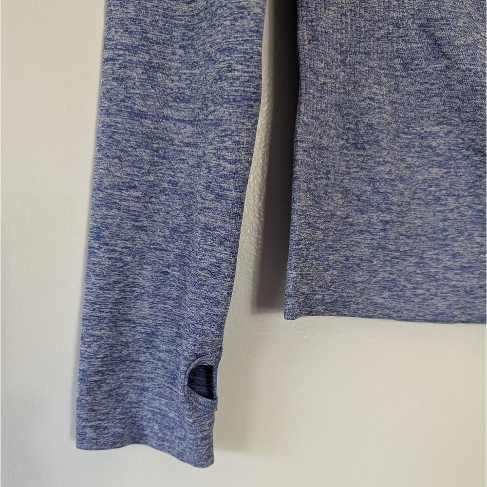 Firm Abs Long Sleeve Workout Shirt Women's Blue Small - Picture 2 of 8